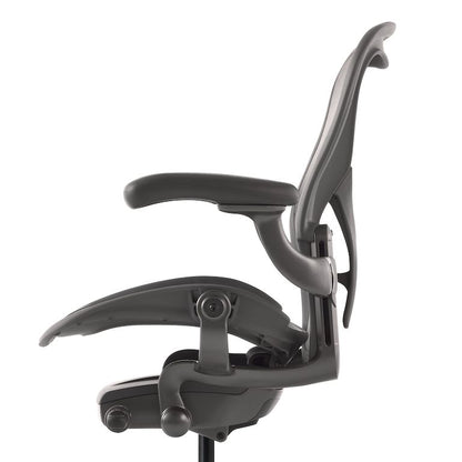 Aeron mid option graphite
